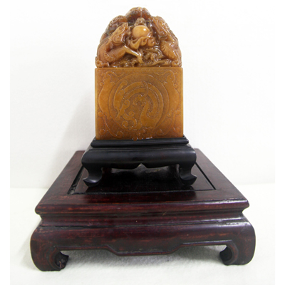 寿山石 五龙戏珠